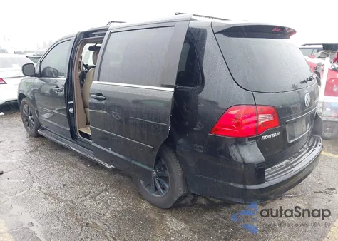 2012 Volkswagen Routan Se из США, поврежденный, VIN 2C4RVABG2CR391462